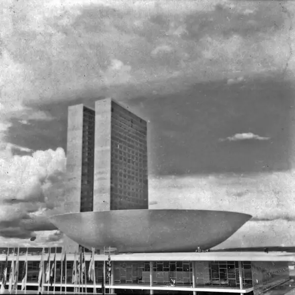 Foto 17: Conjunto das Secretarias e da Câmara dos Deputados: Brasília (DF)