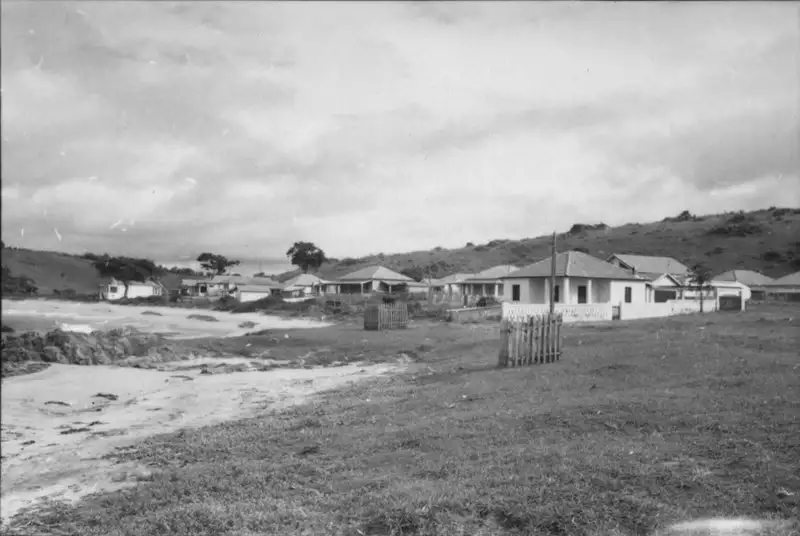 Foto 23: Vila de Irirituba. Vendo-se casas novas e modernas (ES)