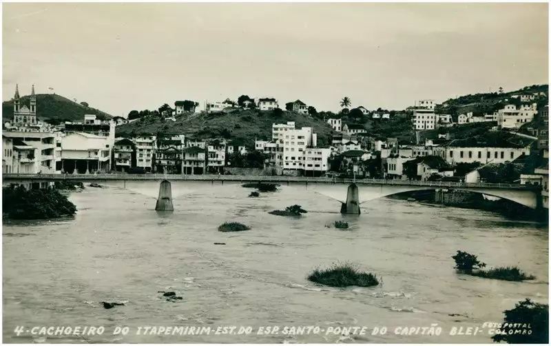 Foto 43: [Rio Itapemirim] : Ponte Governador João Punaro Bley : [vista panorâmica da cidade] : Cachoeiro de Itapemirim, ES