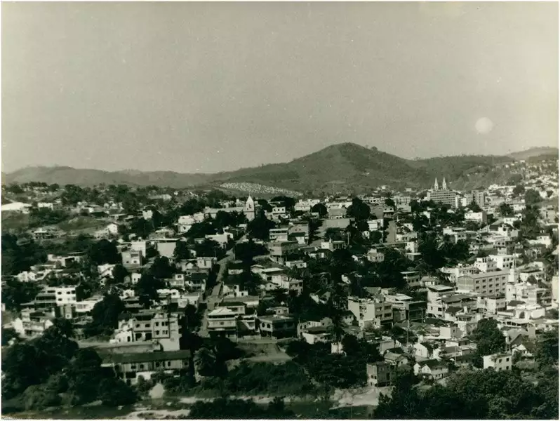 Foto 79: Vista panorâmica da cidade : Cachoeiro de Itapemirim, ES