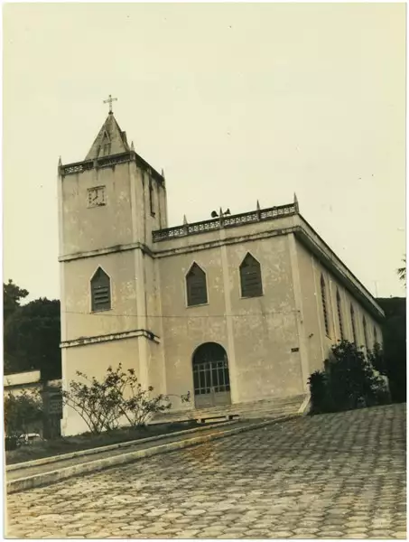 Foto 2: Igreja Matriz de Nossa Senhora das Dores : Dores do Rio Preto, ES
