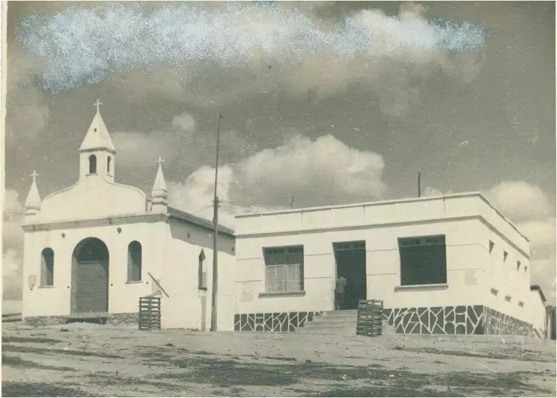 Foto 17: Igreja Matriz de Nossa Senhora de Fátima : Prefeitura Municipal : Mucurici, ES