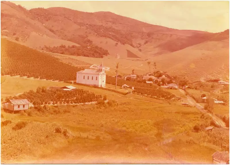 Foto 6: Vale de Tabocas : Igreja de Nossa Senhora Auxiliadora : Santa Teresa, ES