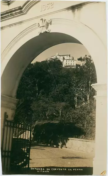 Foto 28: Portão de acesso ao Convento da Penha : Vila Velha, ES
