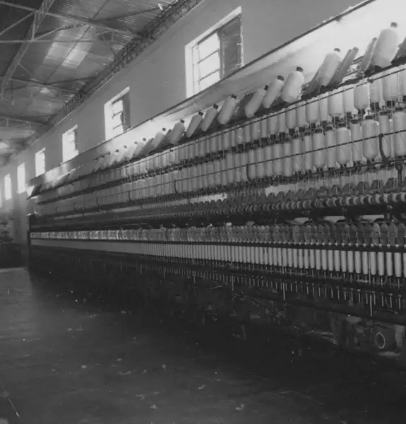 Foto 113: Fabricação de fio para tecelagem da Cia.Textil Tecidos Anápolis (GO)