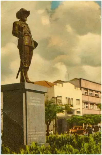 Foto 52: Monumento ao Bandeirante : Goiânia, GO