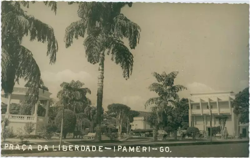 Foto 23: Praça da Liberdade : Ipameri, GO