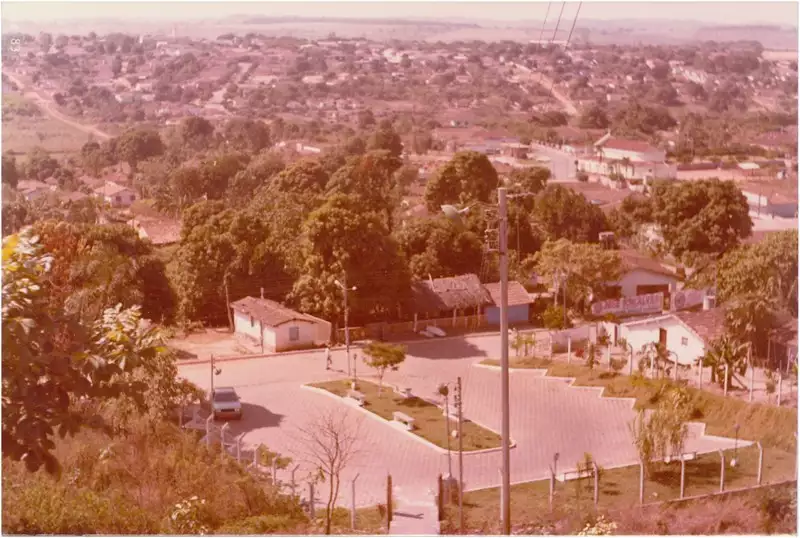 Foto 8: Vista [panorâmica] da cidade: Itapuranga, GO