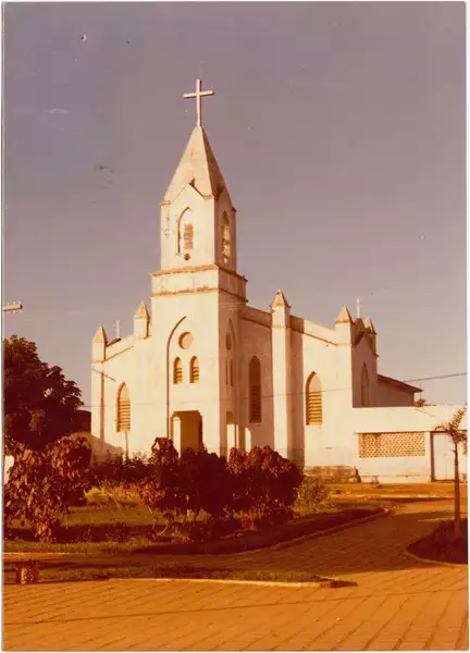 Foto 10: Igreja Nossa Senhora Auxiliadora : Leopoldo de Bulhões, GO