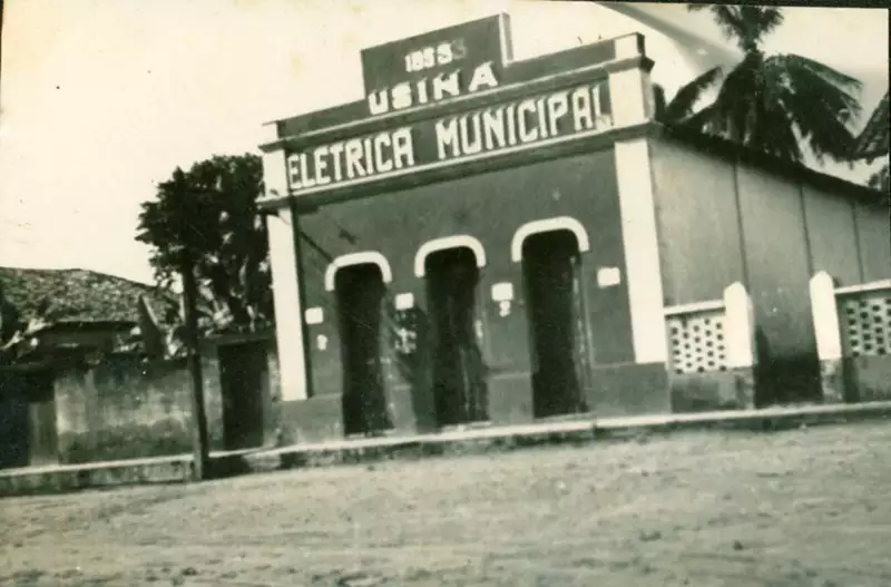 Foto 1: Usina elétrica municipal : Bacabal, MA