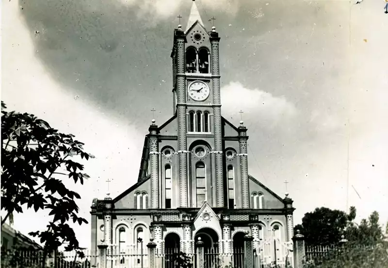 Foto 1: Catedral de Nosso Senhor do Bonfim : Grajaú, MA