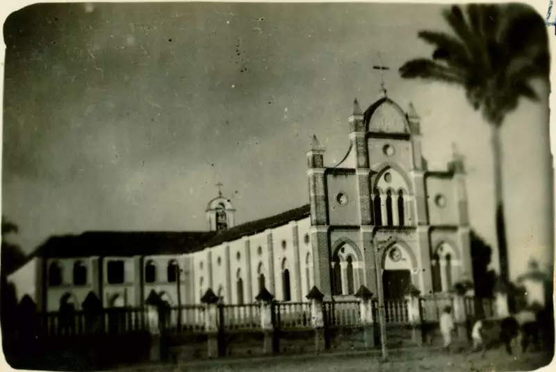 Foto 18: Igreja Santa Teresa D'Ávila : Imperatriz, MA