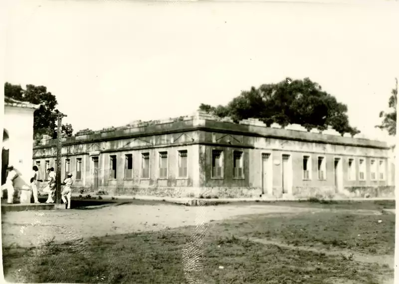Foto 24: Antiga Prefeitura, coletoria estadual e Jornal Trabalhista : Itapecuru Mirim, MA