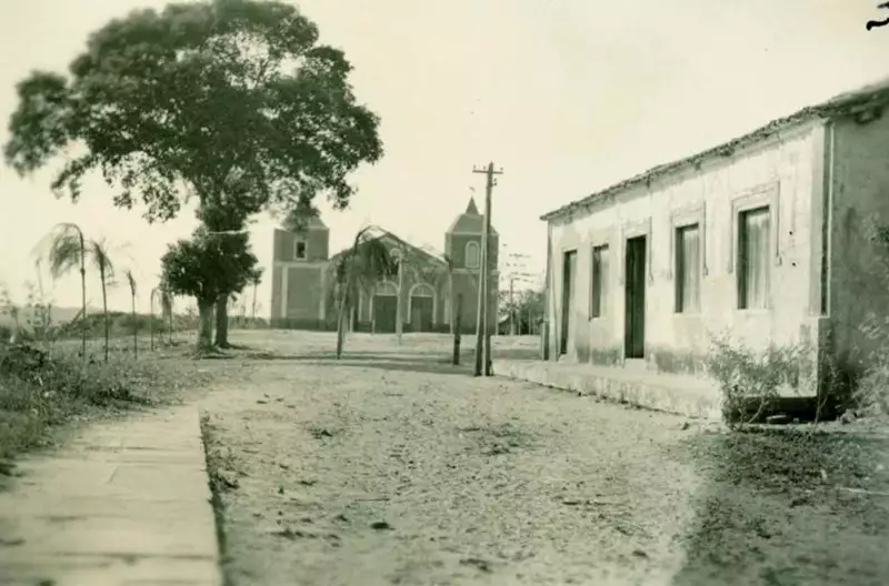 Foto 9: Praça da Matriz : Igreja Matriz de São Francisco de Assis : São Francisco do Maranhão, MA