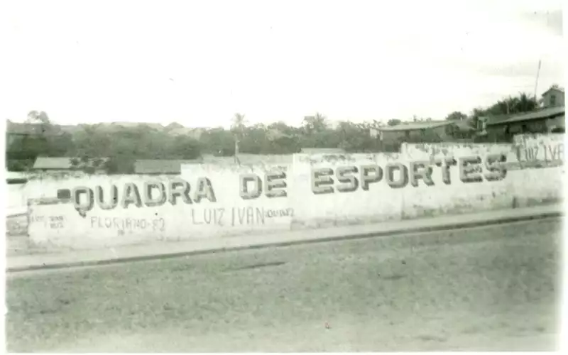 Foto 3: Quadra de esportes : São Luís Gonzaga do Maranhão, MA