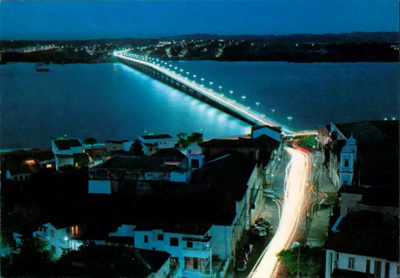 Foto 3: [Vista panorâmica da cidade : Rio Anil] : Ponte Governador José Sarney : São Luís, MA