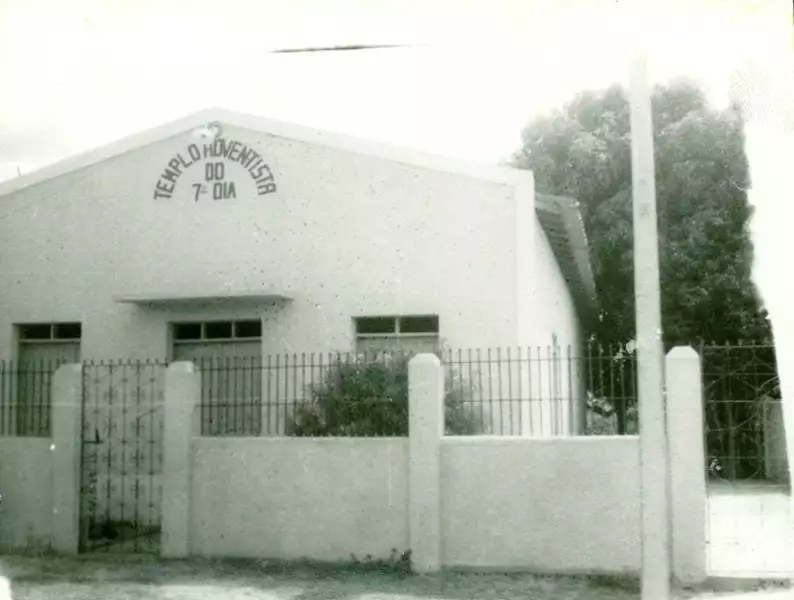 Foto 1: Templo Adventista do 7° dia : São Mateus do Maranhão, MA