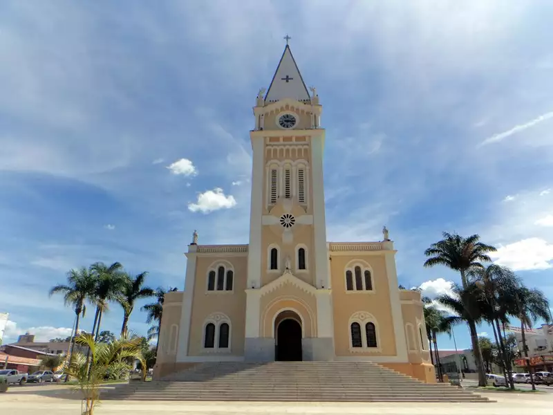 Foto 4: Igreja Matriz de São Domingos de Gusmão : Araxá (MG)