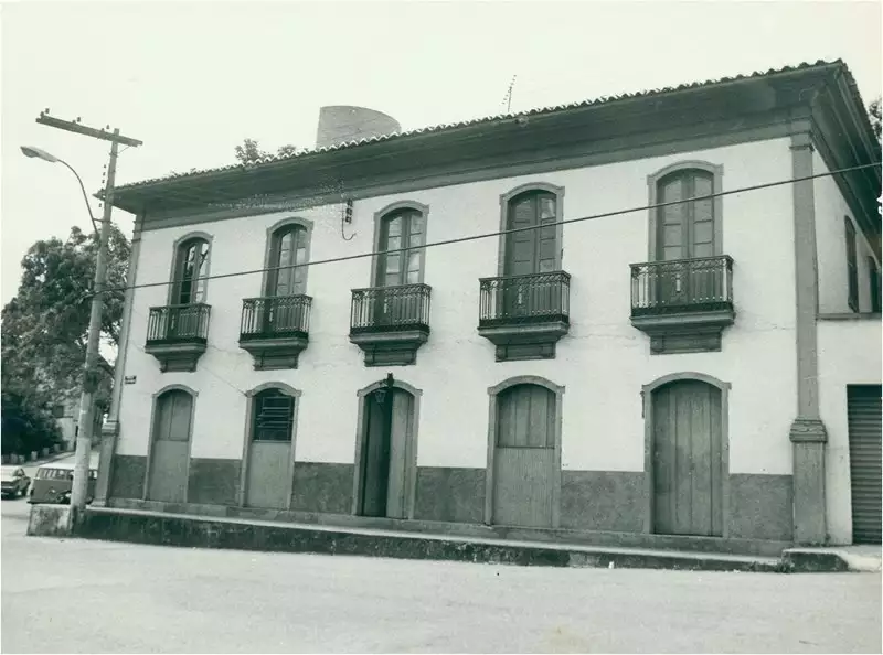 Foto 22: Casa onde nasceu Carlos Drummond de Andrade : Itabira (MG)