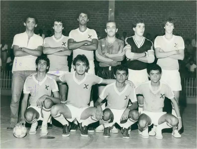 Foto 36: [Equipe de Futebol de Salão Centro-Xavante] : Itabira (MG)
