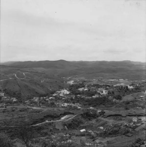 Foto 63: Exploração e carregamento de minério Usina Cauê - M. Itabira (MG)