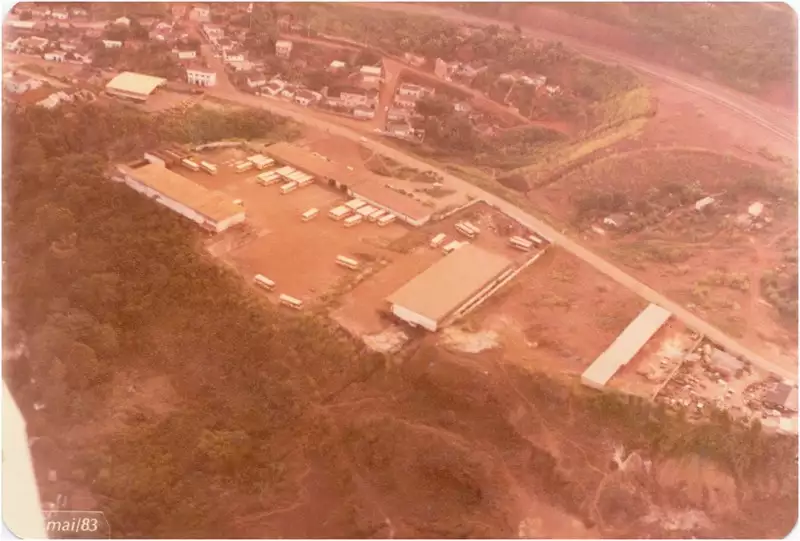 Foto 90: Transportes Cisne Ltda. : [vista aérea da cidade] : Itabira (MG)