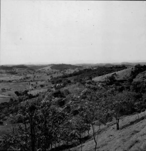 Foto 32: Panoramica no caminho para Abaíba (MG)