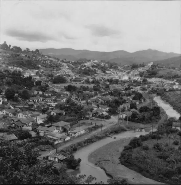 Foto 17: Vista panorâmica da cidade de Nova Lima (MG)