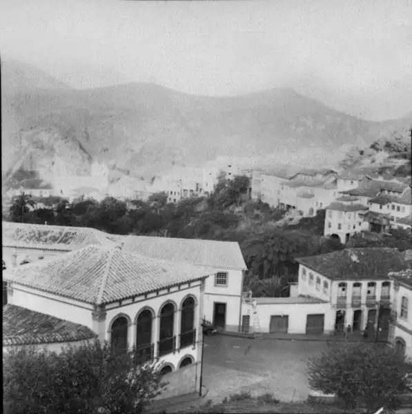 Foto 34: Vista da cidade de Ouro Preto (MG)