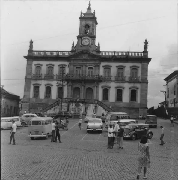 Foto 40: Vista do Museu dos Inconfidentes, vendo-se a Igreja Nossa Senhora do Carmo (MG)