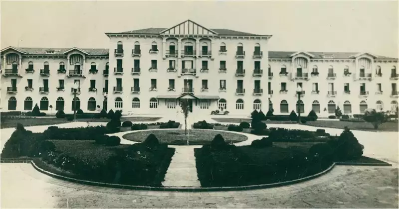 Foto 158: [Praça Doutor Pedro Sanches] : Palace Hotel : Poços de Caldas (MG)