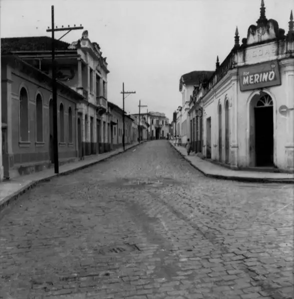 Foto 9: Rua principal em Rio Pomba (MG)
