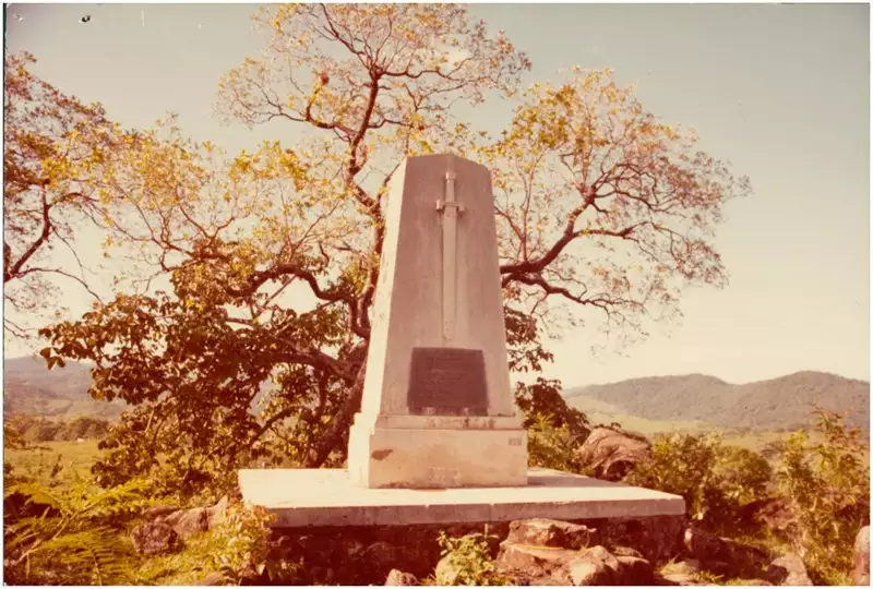 Foto 15: Monumento ao Duque de Caxias : Santa Luzia, MG