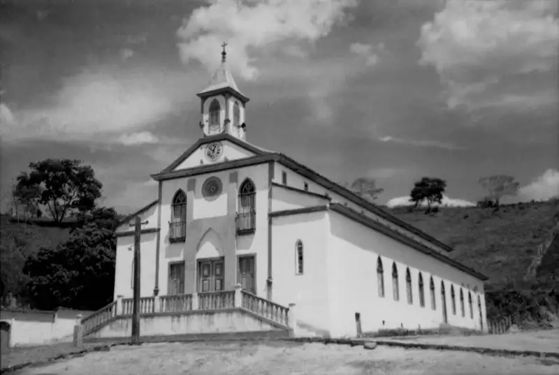 Foto 6: Igreja Matriz de Santa Maria Eterna em Santa Maria do Suaçuí (MG)