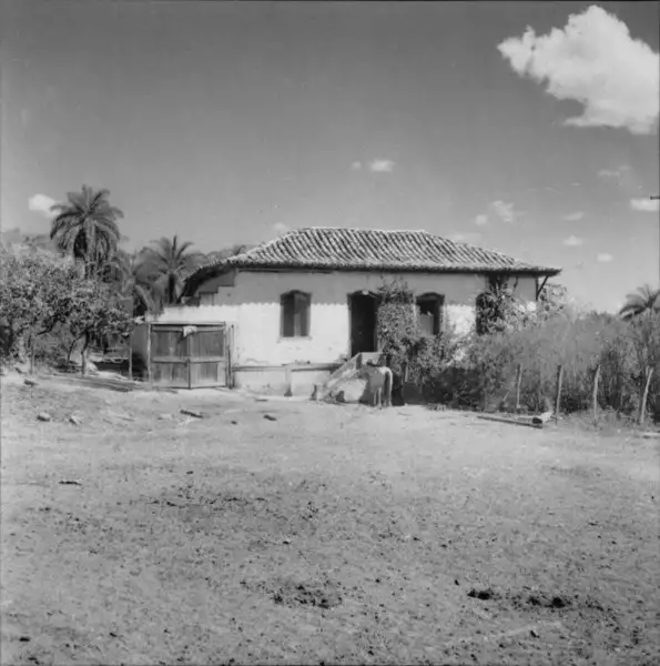 Foto 19: Casa de fazenda da época colonial (MG)