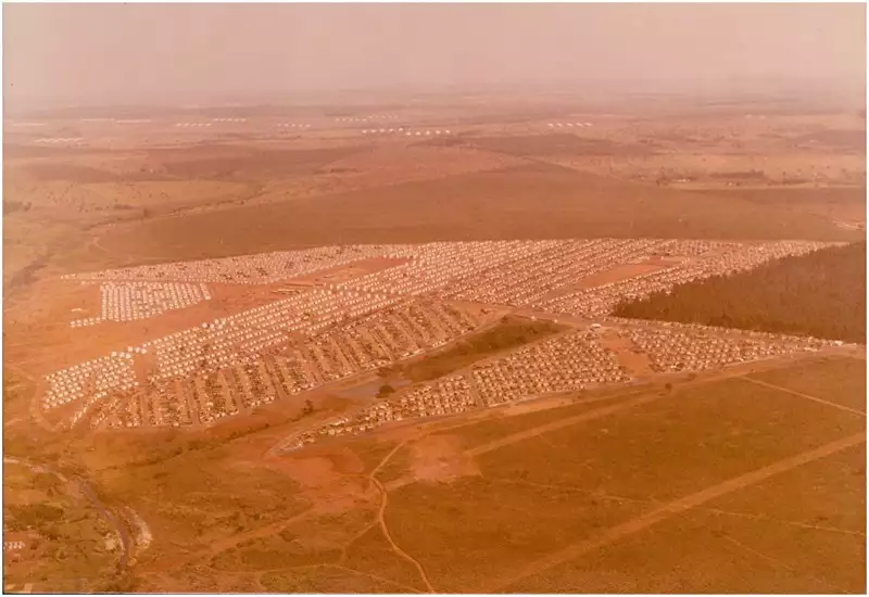 Foto 25: [Vista aérea do] Conjunto Luizote de Freitas : Uberlândia, MG