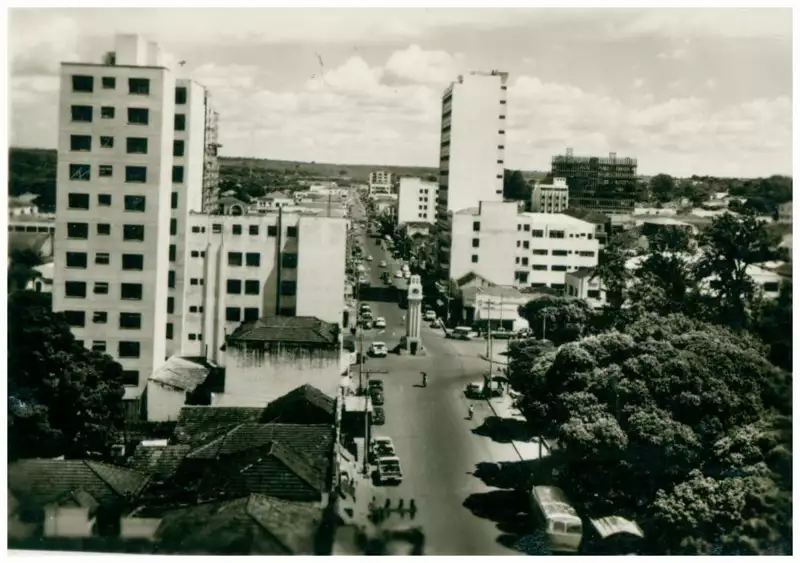 Foto 82: [Vista panorâmica da cidade] : Rua 14 de Julho : Campo Grande, MS