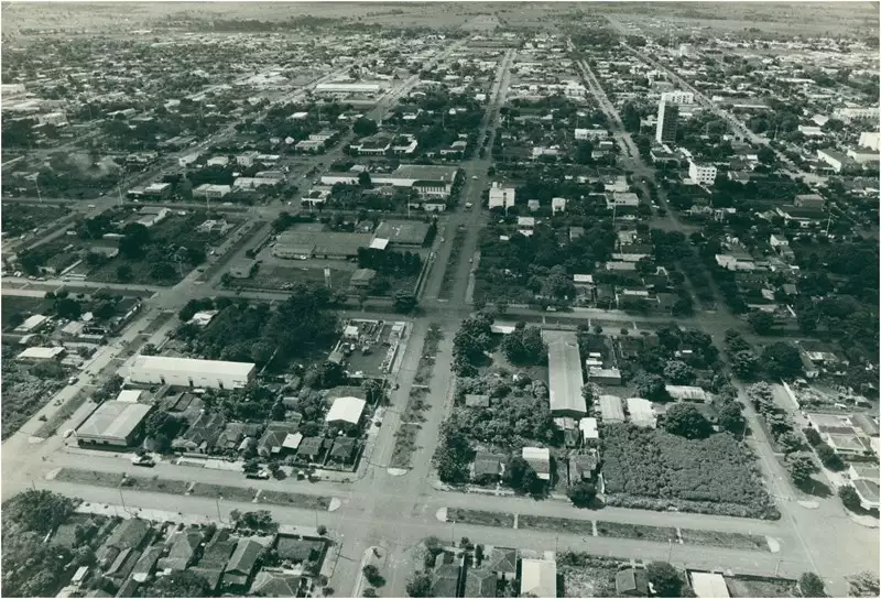 Foto 41: Vista aérea da cidade : Dourados (MS)