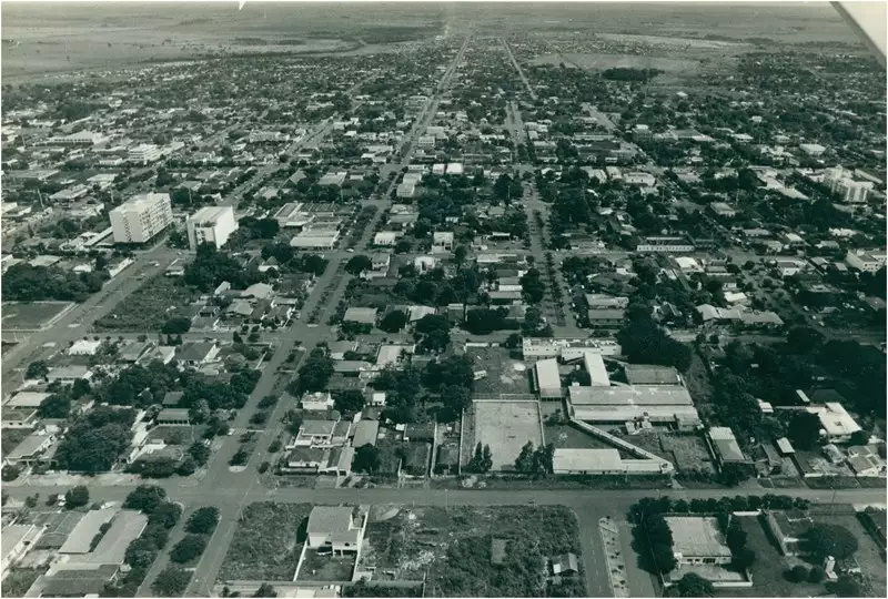 Foto 42: Vista aérea da cidade : Dourado (MS)