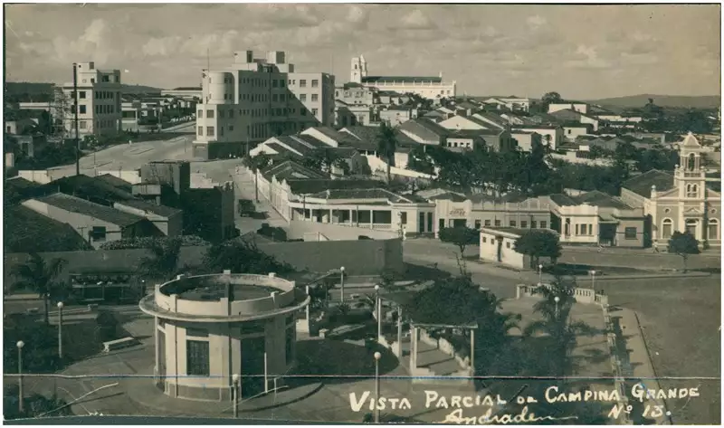 Foto 46: Praça Clementino Procópio : vista panorâmica da cidade : 1º Igreja Batista de Campina Grande : Campina Grande, PB