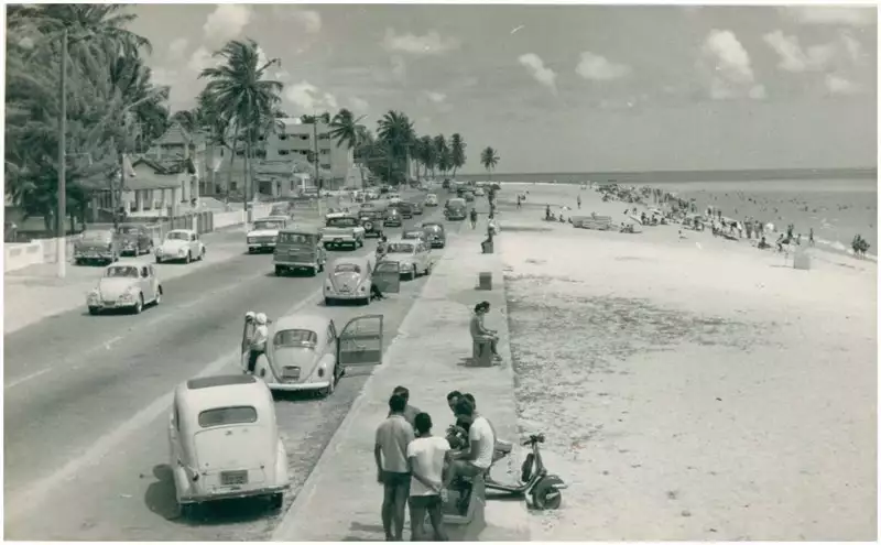 Foto 65: [Avenida Almirante Tamandaré] : Praia de Tambaú : João Pessoa, PB