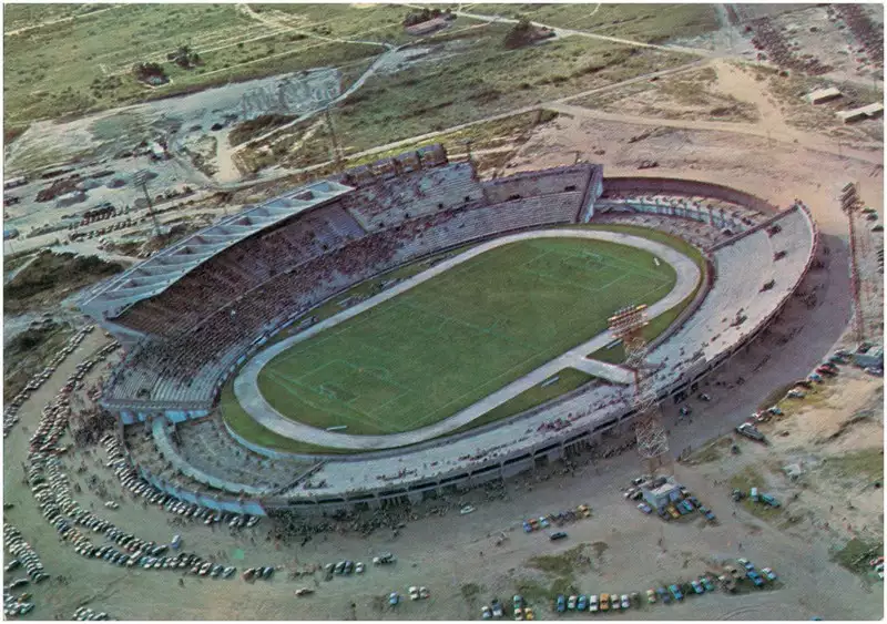 Foto 80: Estádio José Américo de Almeida Filho : João Pessoa, PB