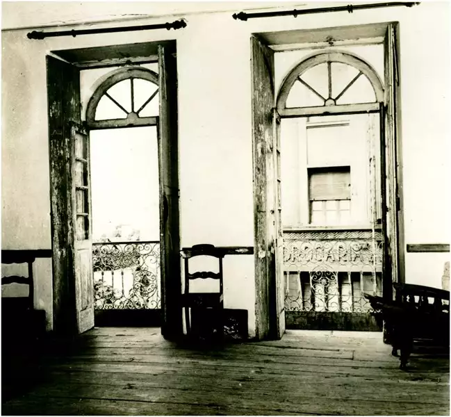Foto 34: [Vista interna da] casa onde nasceu Joaquim Nabuco : Recife, PE