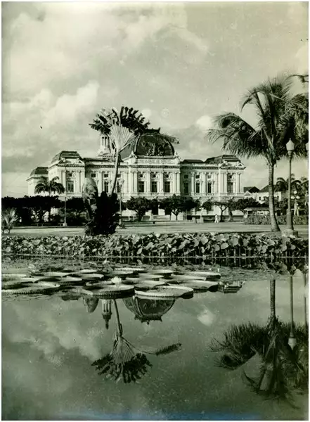 Foto 88: Parque 13 de Maio : Faculdade de Direito do Recife : Recife, PE
