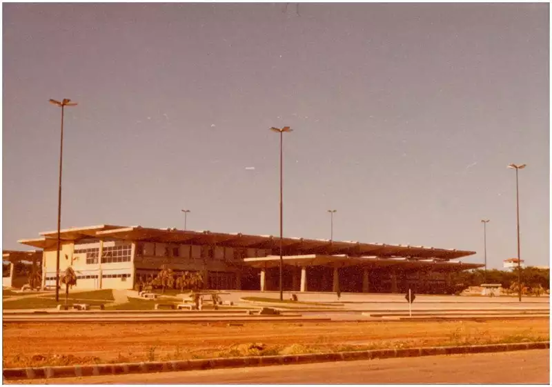 Foto 19: Terminal Rodoviário Governador Lucídio Portella : Teresina, PI