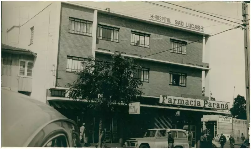 Foto 3: Hospital São Lucas : Farmácia Paraná : Cascavel, PR