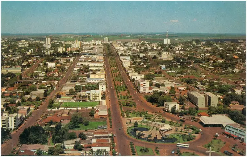 Foto 46: Vista aérea da cidade : Avenida Brasil : Cascavel, PR