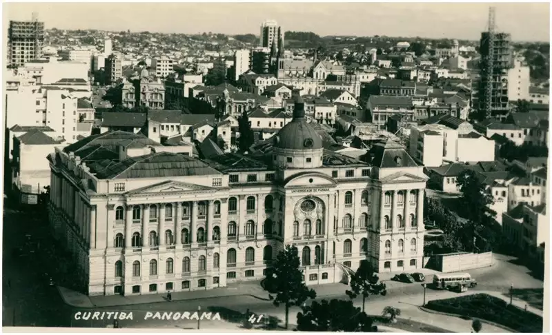 Foto 47: Universidade do Paraná : [vista panorâmica da cidade] : Curitiba, PR
