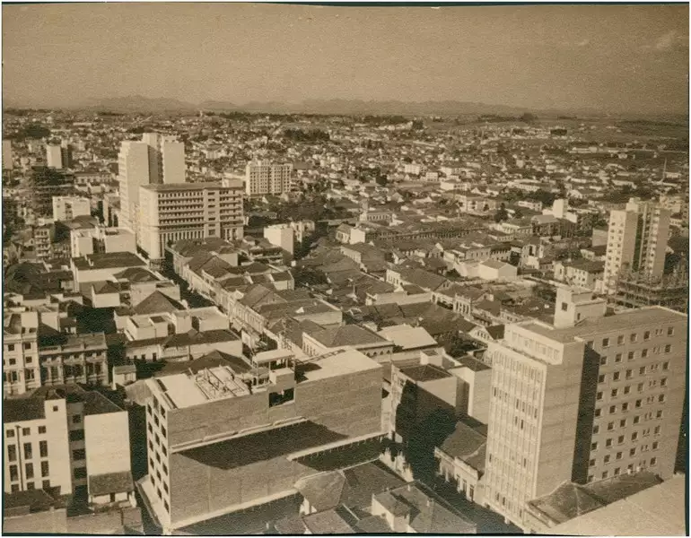 Foto 49: [Vista panorâmica da cidade] : Curitiba, PR