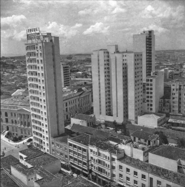 Foto 57: Vista parcial da cidade de Curitiba (PR)